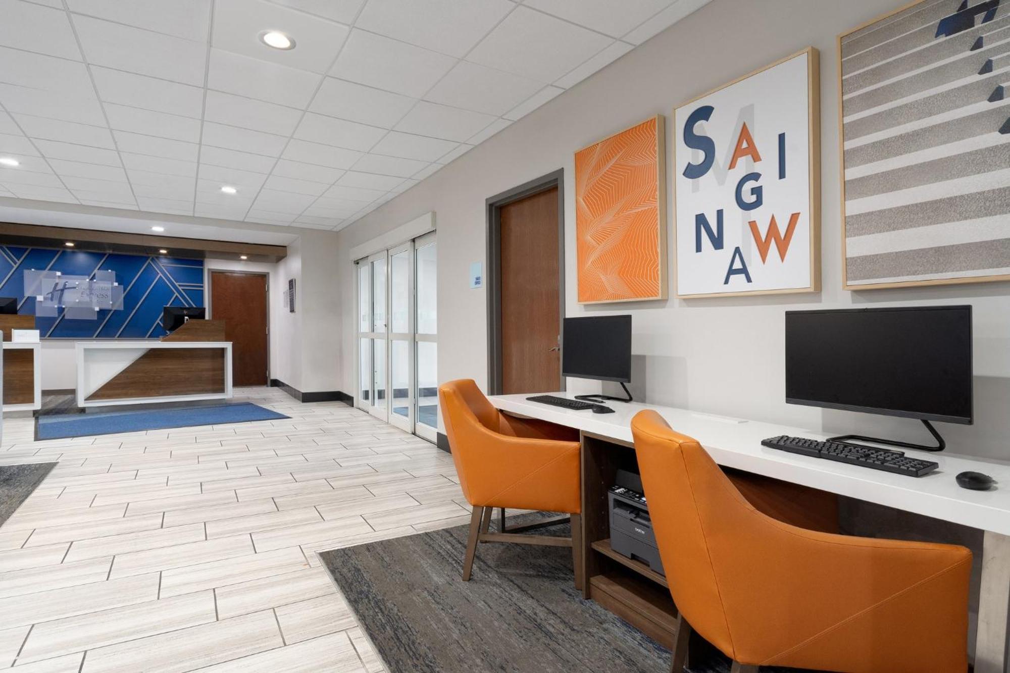 Holiday Inn Express Hotel & Suites Saginaw By Ihg Exteriér fotografie